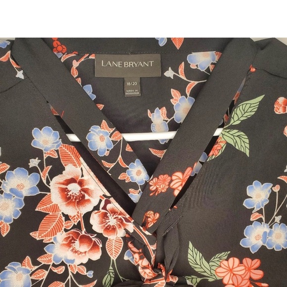 Lane Bryant Floral Tie Neck Blouse Sz 18/20 - Picture 4 of 6